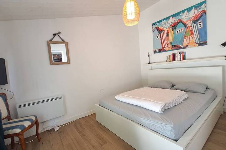 Location de vacances pour 8 personnes, avec jardin et terrasse dans Plage des sables d'or - 2