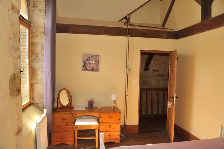 Location de vacances pour 4 personnes, avec piscine à Bazoges-en-Pareds - 2