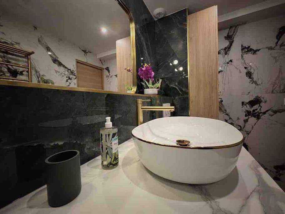 Appartement entier, One-Bedroom Apartment in Montévrain, Seine-et-Marne