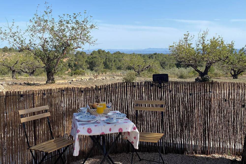 Casa the Dutchman,  totally off-grid,on a private plot of 10.000m2 in Navarrés, Valencia Province