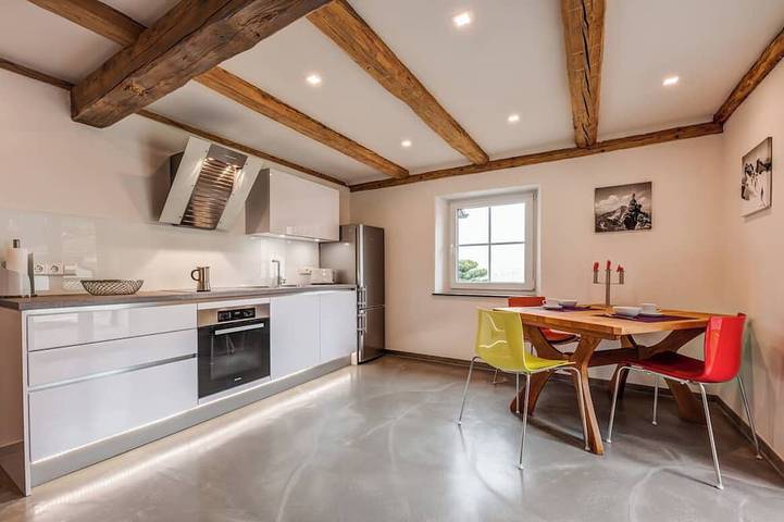 Ferienwohnung für 2 Personen, mit Terrasse und Garten in Vogt