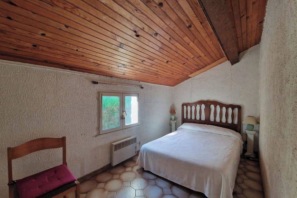 Maison de village in Aullène, Parc naturel régional de Corse