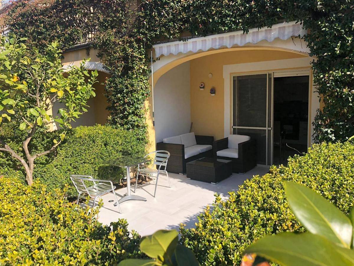 Ganze Wohnung, One-Bedroom Apartment in Contrada Difesa, Pizzo