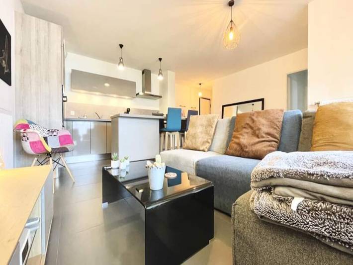 Gîte pour 4 personnes, avec terrasse, adapté aux familles à Eybens