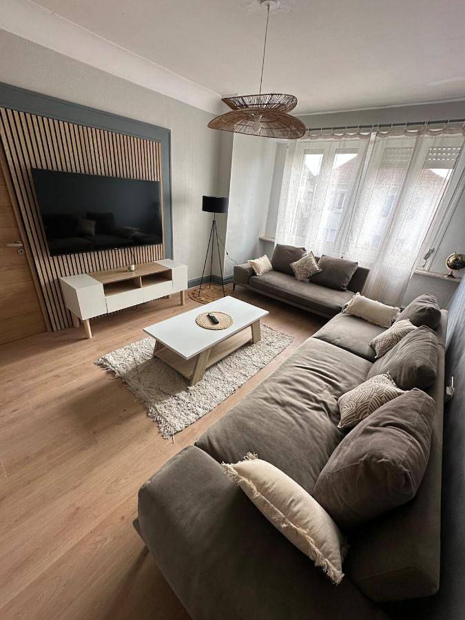 Appartement de vacances pour 13 personnes, avec terrasse