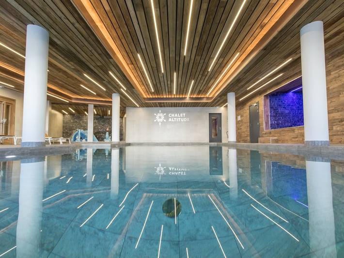 Chalet pour 10 personnes, avec sauna ainsi que piscine et balcon dans Les Arcs - 2
