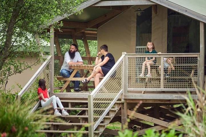 Tente pour 5 personnes, avec sauna ainsi que bassin pour enfant et jacuzzi dans le Morbihan - 2