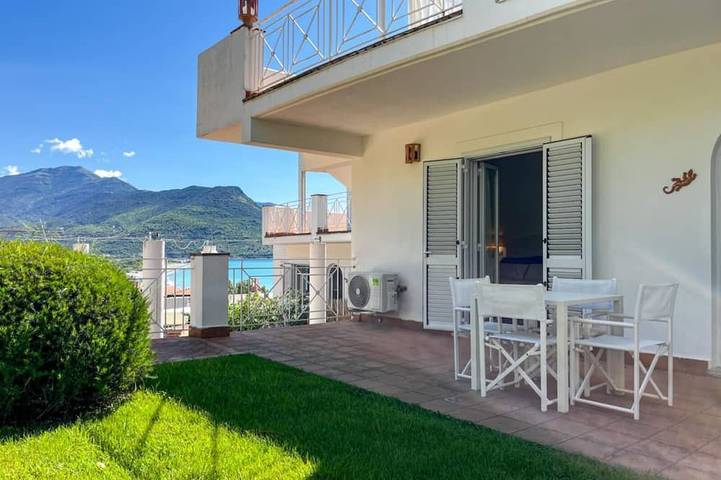 Appartement de vacances pour 4 personnes, avec piscine et jardin - 1