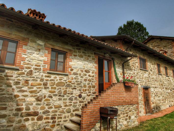Casa vacanza per 6 persone, con Giardino e Piscina a San Giustino