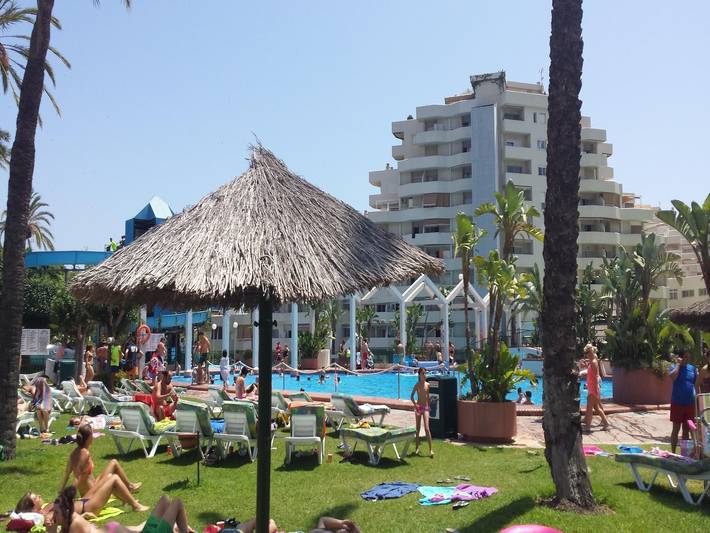 Casa rural para 4 personas, con Terraza además de Jardín y Piscina en Benalmádena - 2