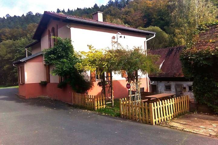 Location de vacances pour 6 personnes, avec jardin et terrasse dans Henridorff