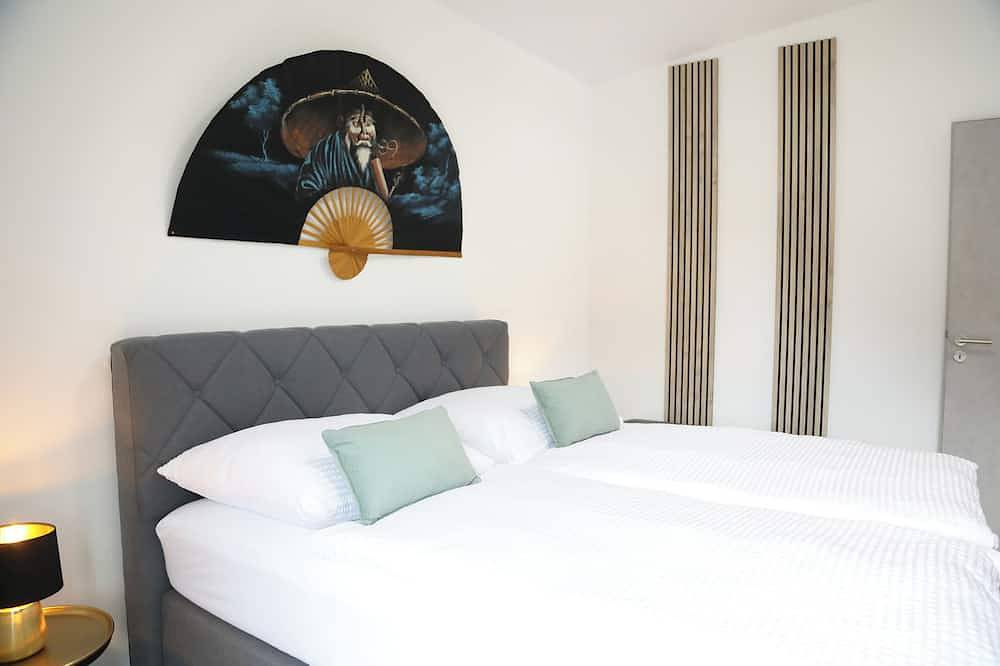 Ganze Wohnung, Penthouse mit Whirlpool, 2 Balkonen und traumhaftem Moselpanoramablick in Burg Eltz, Treis-Karden