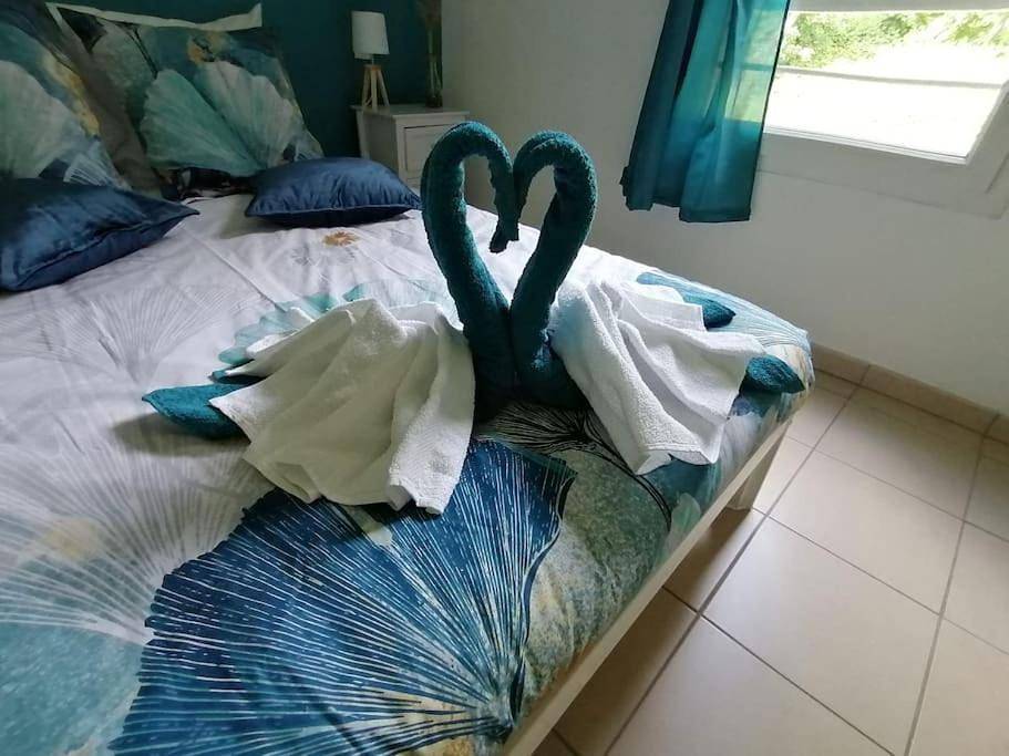 Appartement entier, One-Bedroom Apartment in Canteleu, Région de Rouen