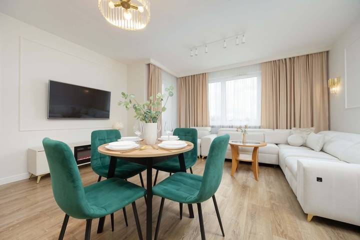 Apartament wakacyjny dla 6 osób, z balkon/ taras, Dla rodziny w Białołęka