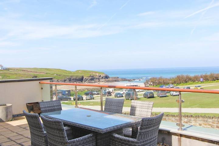 Holiday rental for 6 people, with Terrace and Garden as well as View in Constantine Bay