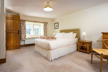 Log Cabin for 8 People in Watermillock, Cumbria, Photo 1