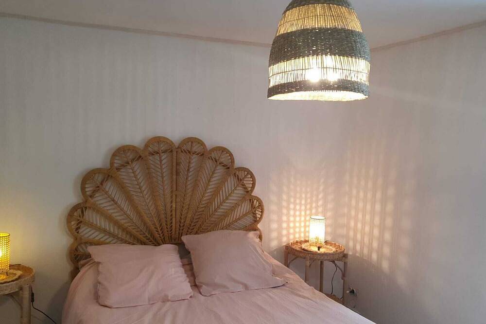 Apartamento entero, Apartment La Garance, accessible by them with moving difficulties. in Morlaix, Ceinture Dorée