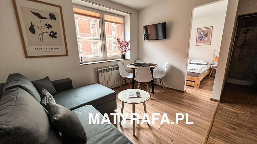 Apartament wakacyjny dla 5 osób, z basen i widok oraz ogród i basen dla dzieci w Tarnowskie Góry