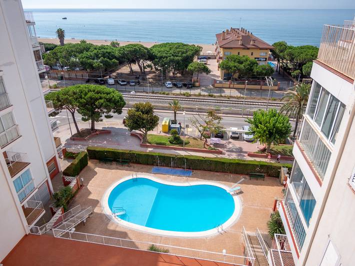 Apartamento entero, Apartamento vista al mar, mascotas permitidas - 5 pers. in Malgrat de Mar, Costa del Maresme