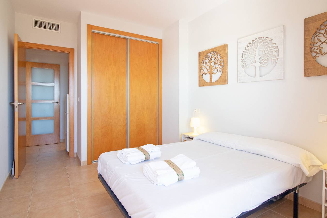 Apartamento entero, Global Vacacional: Apartamento con gran terraza y piscina in Canet de Berenguer, Costa de Valencia