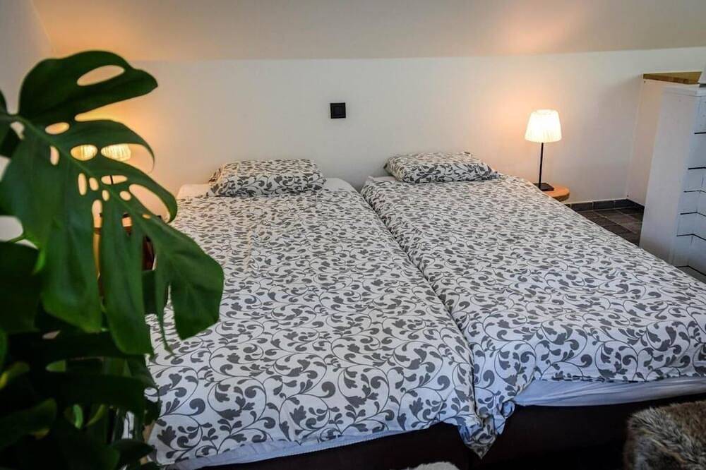 Geheel appartement, Barque de Furnes in historic Ieper in Ieper, West-Vlaanderen