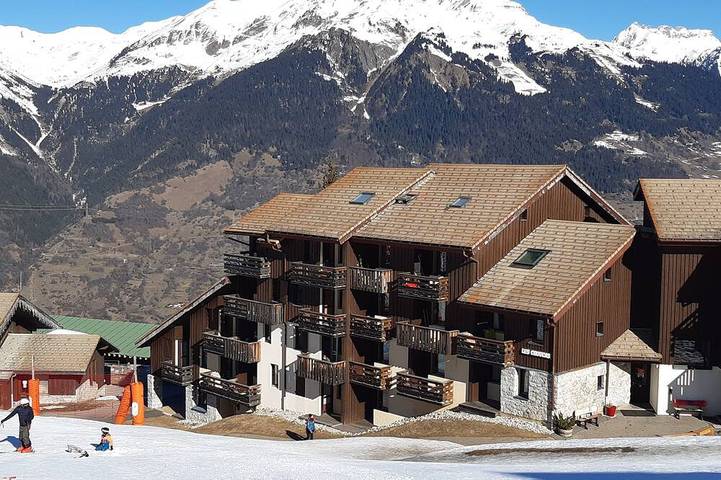 Gîte pour 2 personnes, avec balcon dans Station De Montalbert
