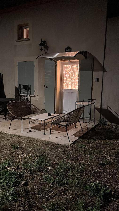 Location de vacances pour 4 personnes, avec jardin et piscine, animaux acceptés à Gallargues-le-Montueux - 4