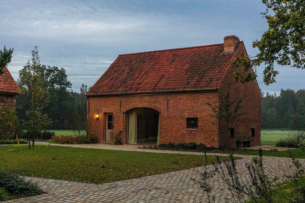 Cottage in full nature fifteen minutes from downtown Antwerp in Kontich, Région d'Anvers
