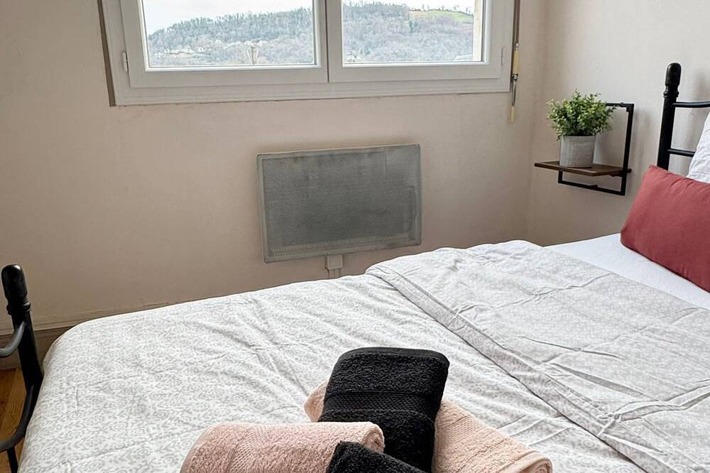 Appartement entier, Appartement lumineux au cœur de la vallée d'Ossau in Arudy, Béarn