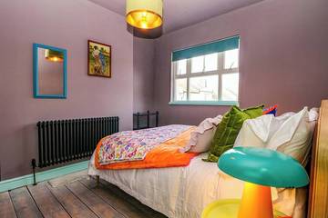 Log Cabin for 10 People in Hastings, High Weald, Photo 2