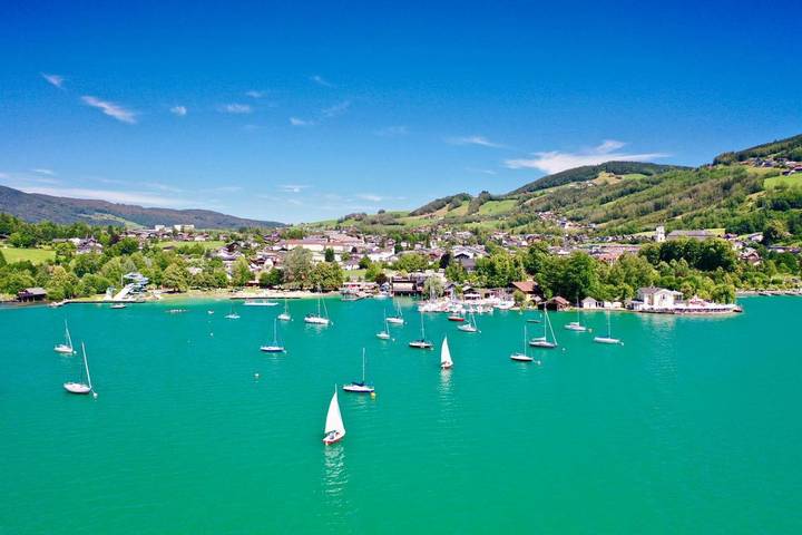 Ferienwohnung für 4 Personen, mit Seeblick und Balkon sowie Ausblick in Mondsee (Stadt) - 2