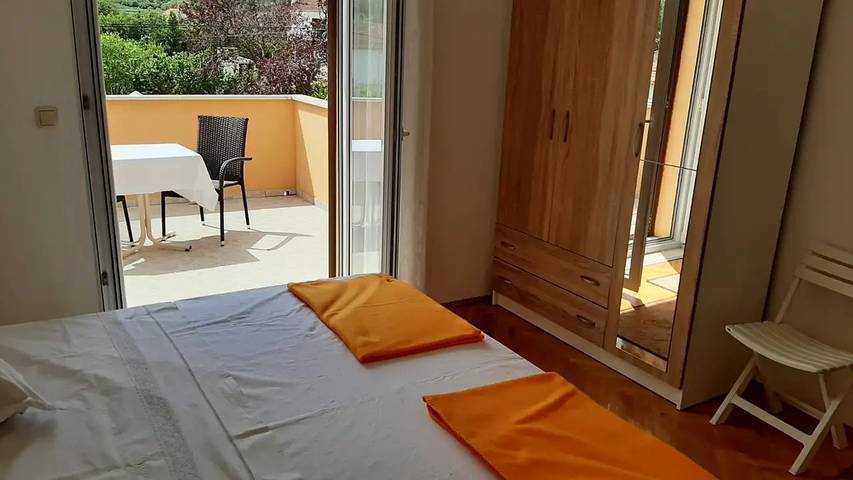 Gîte pour 2 personnes, avec terrasse à Jelsa - 3