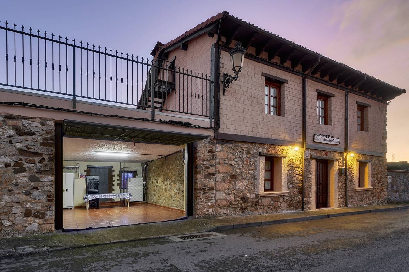 Maison rurale dans la Montaña Palentina – Parc naturel, vues et jardin privé in Santibáñez de la Peña, Chaîne Cantabrique