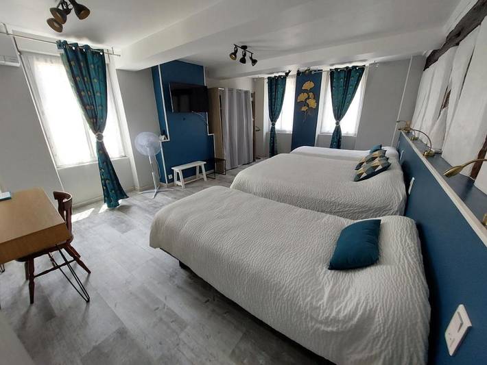 Hôtel pour 3 personnes, avec terrasse, animaux acceptés à Mirande - 2