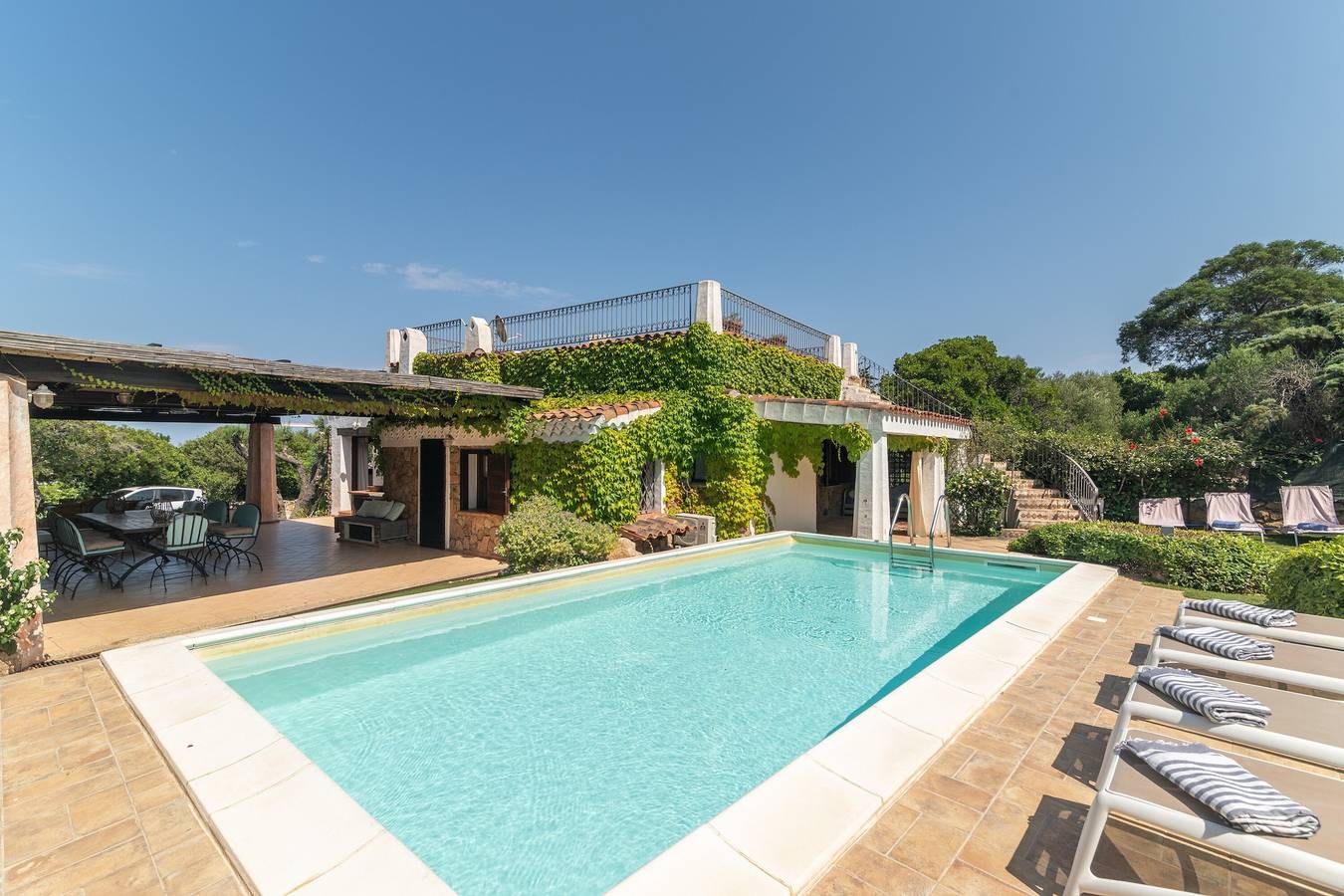 Villa pour 6 Personnes dans Punta Molara, San Teodoro