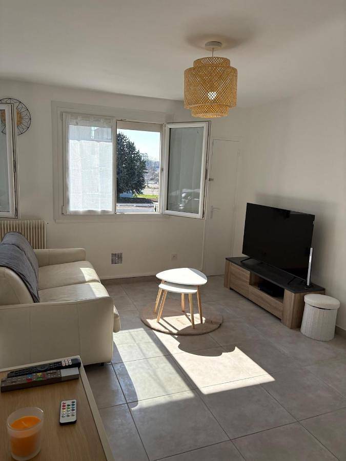 Gîte pour 2 personnes à Meyzieu - 3