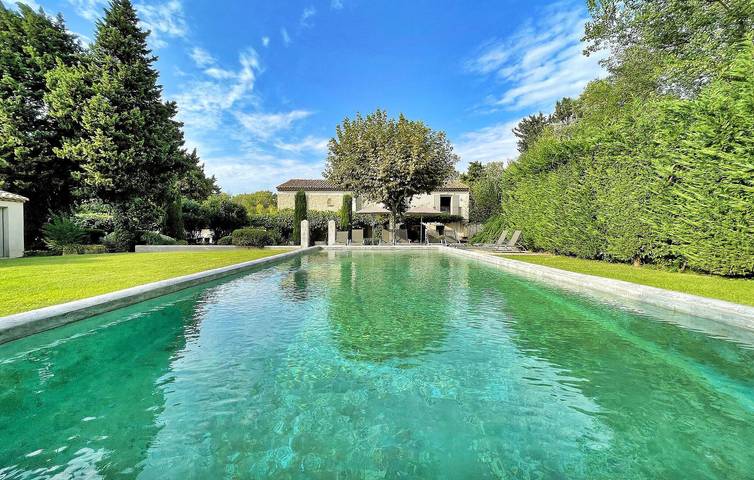 Location de vacances pour 10 personnes, avec terrasse à Pujaut - 2