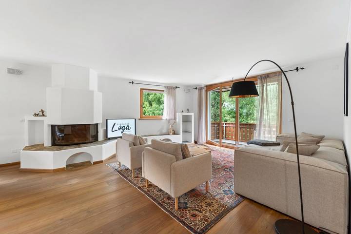 Ferienwohnung für 6 Personen, mit Ausblick und Balkon in Celerina