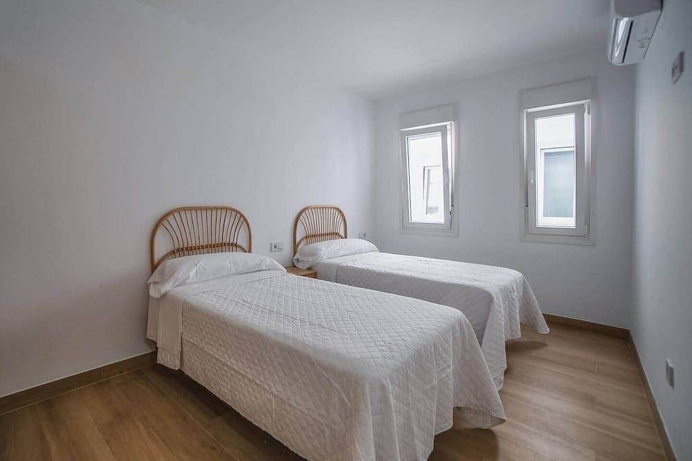 Apartamento entero, Apartamento centro ciudad patio cuarenta 1B in Algeciras, Costa de la Luz