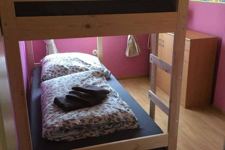 Ferienhaus für 6 Personen, mit Terrasse und Garten in Leer - 4