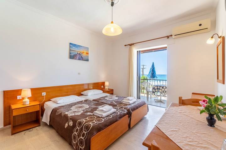 Studio für 2 Personen, mit Balkon und Garten sowie Kinderpool in Griechenland - 4