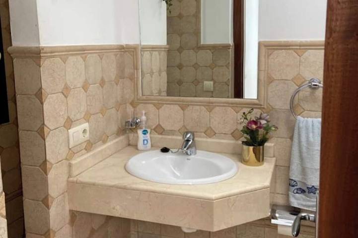 Villa mit privatem Pool und spektakulärem Meer- und Bergblick in Puerto Calero, Yaiza