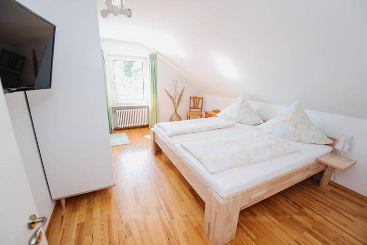 Ferienwohnung für 4 Personen, mit Terrasse und Garten sowie Ausblick und Seeblick am Bodensee (Schweiz) - 3