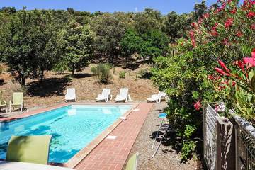 Location de vacances pour 6 personnes, animaux acceptés à Pierrerue