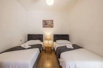 Villa pour 8 Personnes dans Split, Split-Dalmatie, Photo 4