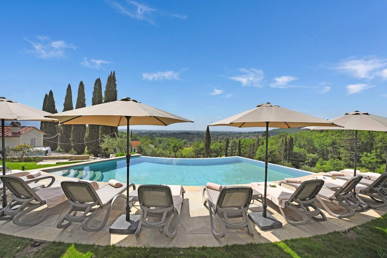 Villa Chimera Green 12 with Pool & Gym in Arezzo, Provincia di Arezzo