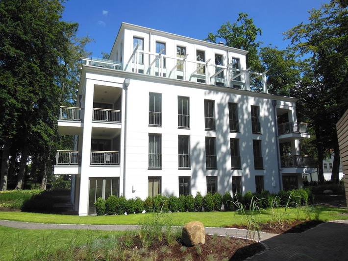 Ferienhaus für 6 Personen, mit Garten und Pool sowie Sauna und Whirlpool in Binz - 4