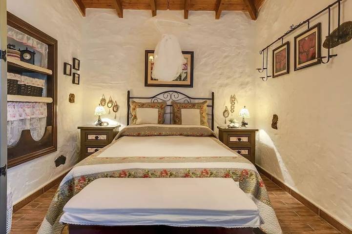 Gîte pour 4 personnes, avec balcon et jardin dans Tamaimo - 2