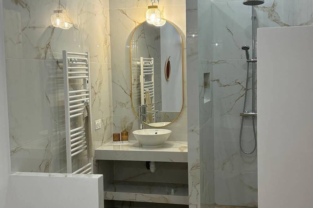 Apartamento entero, Appart En Provence in Belgentier, Region de Toulon