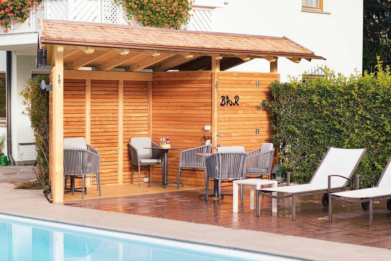 Ganze Wohnung, Charmante Ferienwohnung Tundra in Villa Anina mit Pool in Klobenstein, Ritten